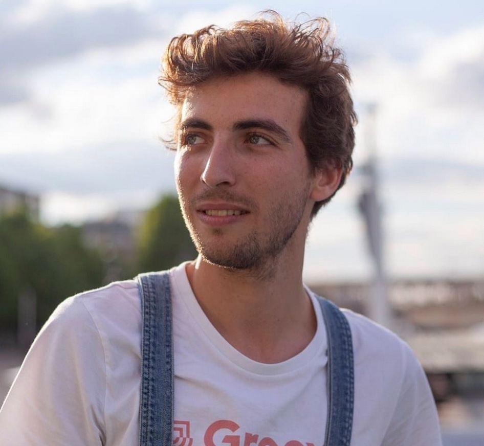 Dorian Perron, Groover